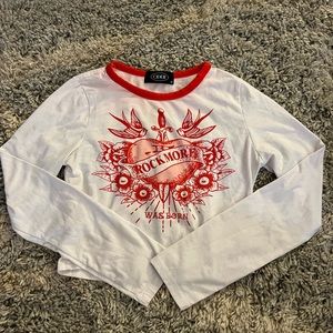 Cropped long sleeve tee